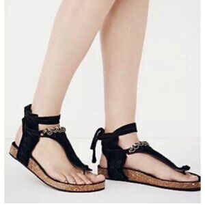 Free people Collins wrap suede sandals Size 39